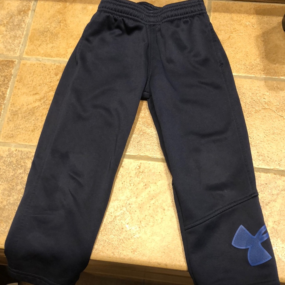 Boys Under Armour warmup pants